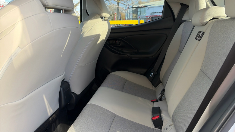 Toyota Yaris 1.5 Hybrid Excel 5dr CVT Hybrid Hatchback